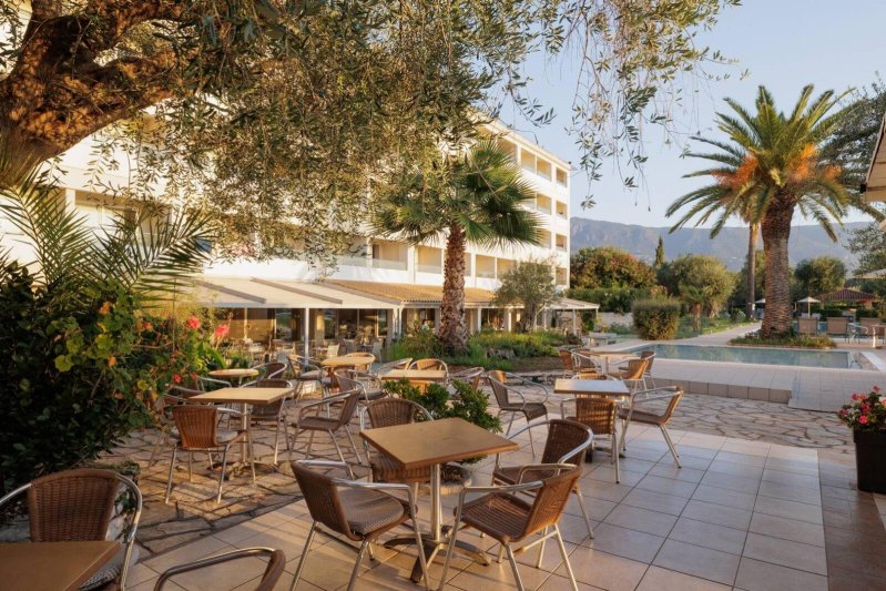 Korfu Dassia utazás Elea Beach