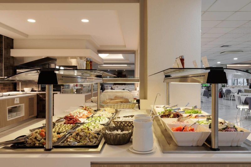 Korfu Dassia utazás Elea Beach