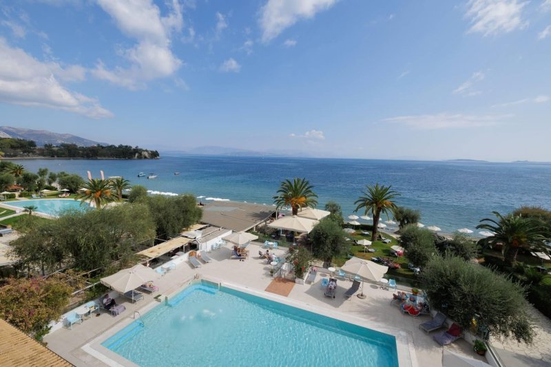 Korfu Dassia utazás Elea Beach