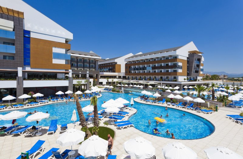 Terrace Elite Resort Side