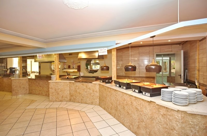 Eri Beach Resort Kréta Hersonissos