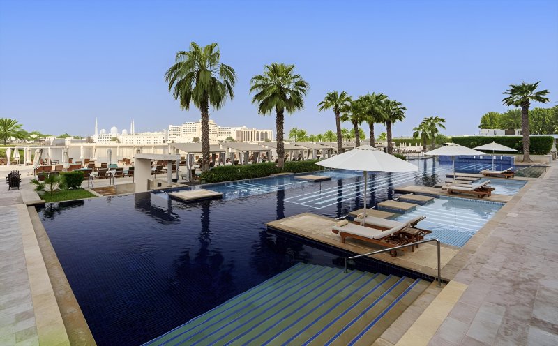 Abu Dhabi utazás Fairmont Bab Al Bahr