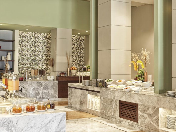 Szalála utazás Fanar Hotel & Residences