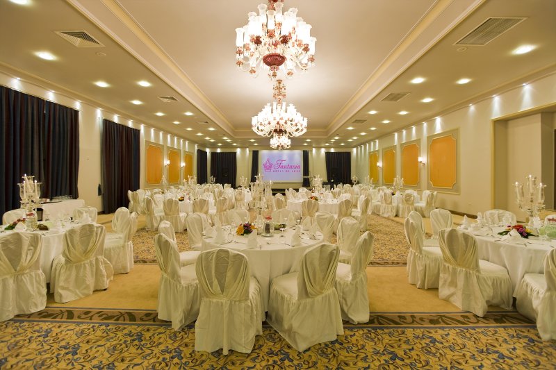 Kusadasi utazás Fantasia Hotel Deluxe