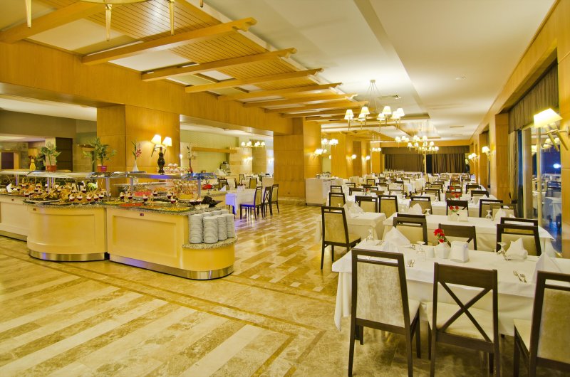 Kusadasi utazás Fantasia Hotel Deluxe