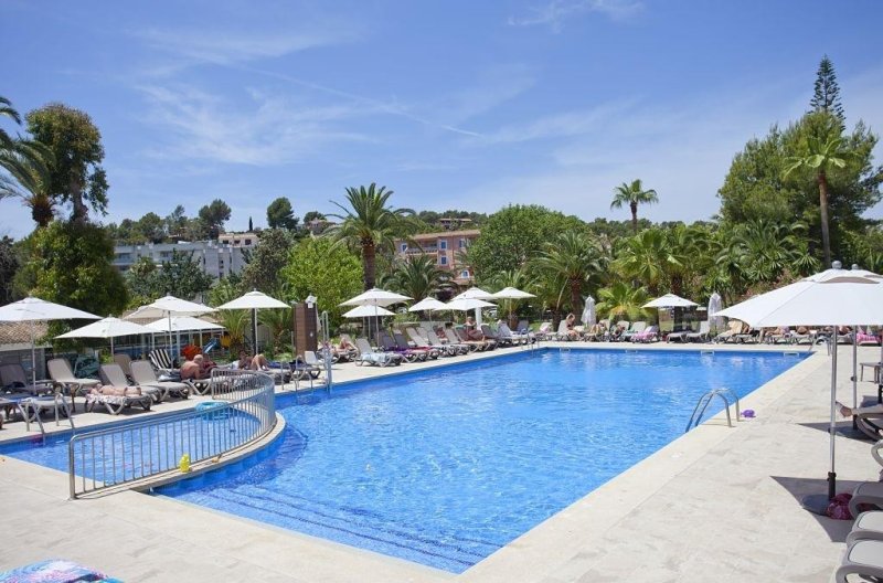 Fergus Bermudas Mallorca