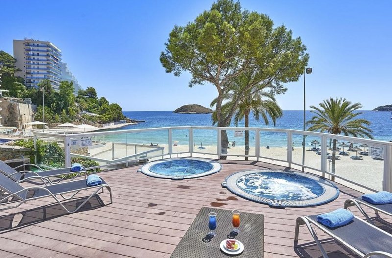 Mallorca utazás Flamboyan Caribe