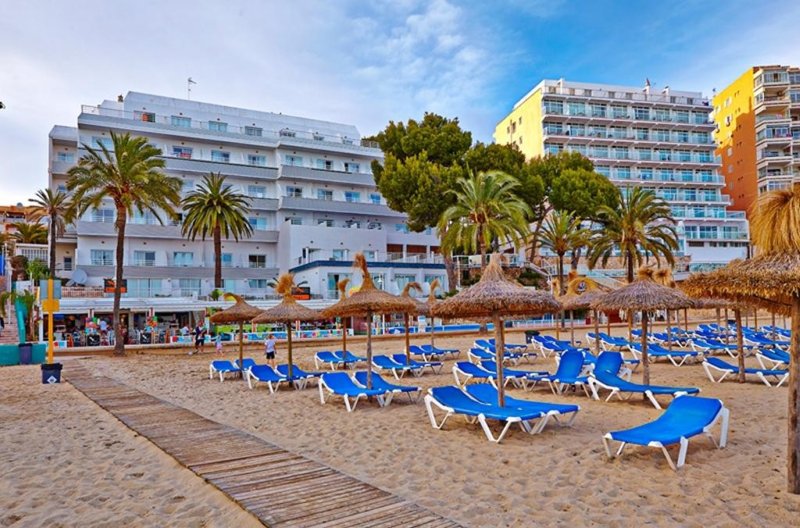 Mallorca utazás Flamboyan Caribe