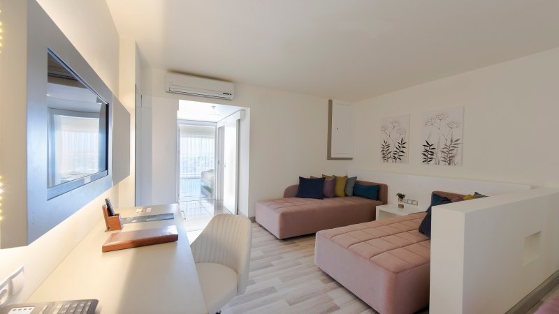 Kusadasi utazás Flora Garden Ephesus