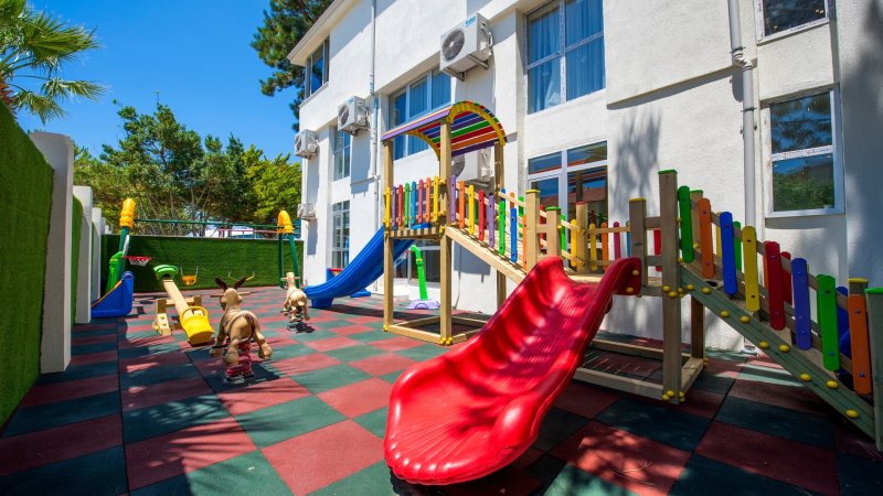 Kusadasi utazás Flora Garden Ephesus