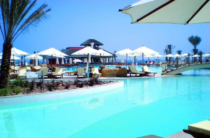 Fujairah utazás Fujairah Rotana Resort & Spa