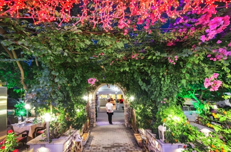 Zakynthos utazás Georgina Inn