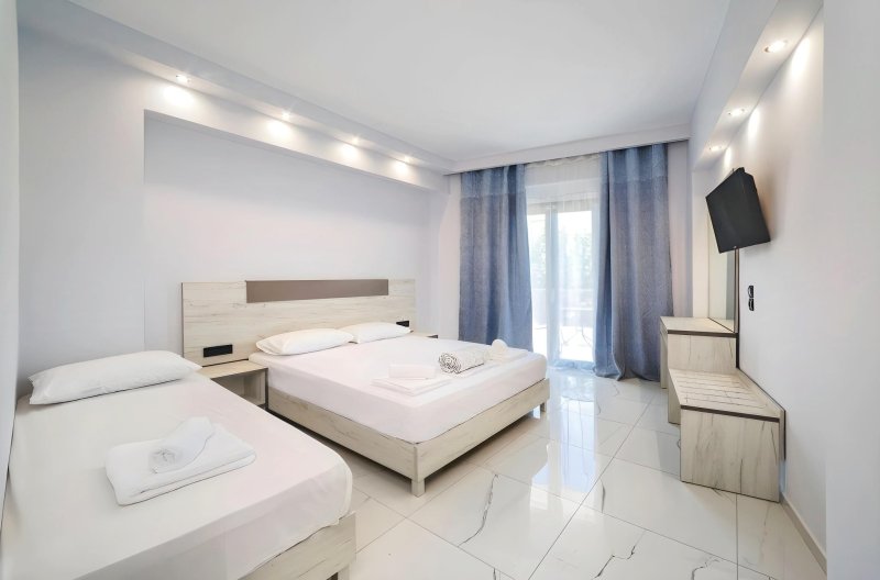 Zakynthos utazás Georgina Inn