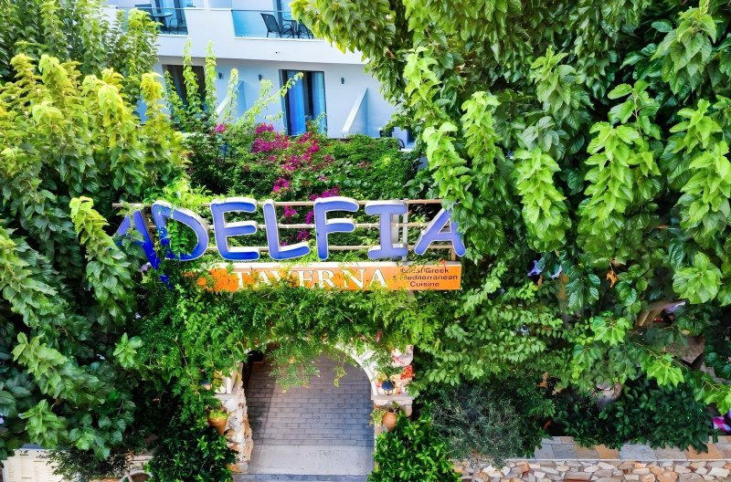 Zakynthos utazás Georgina Inn