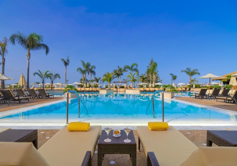 Tenerife Costa Adeje utazás GF Gran Costa Adeje