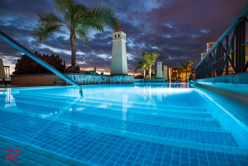 Tenerife Costa Adeje utazás GF Gran Costa Adeje