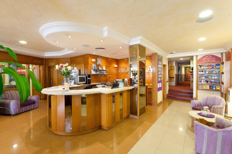 Tenerife Puerto de la Cruz utazás GF Noelia