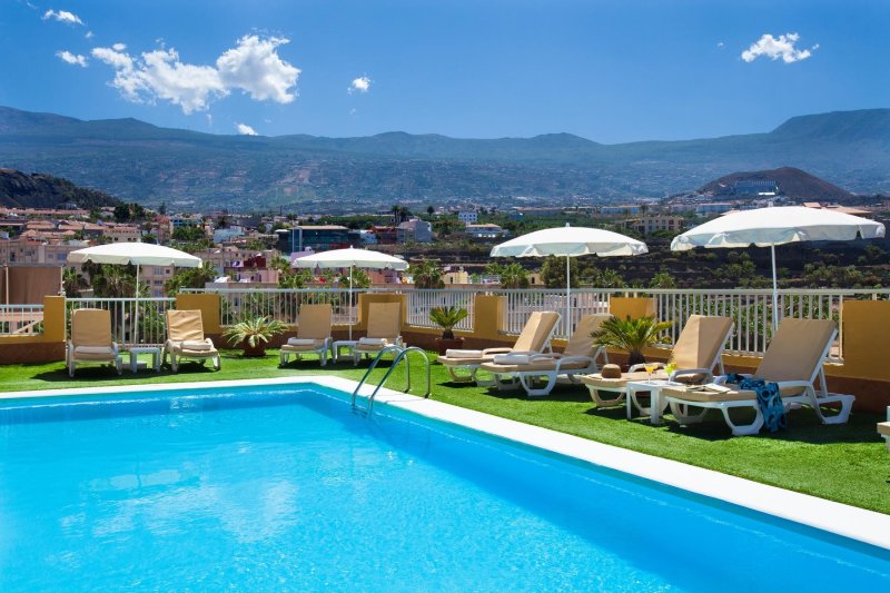 Tenerife Puerto de la Cruz utazás GF Noelia