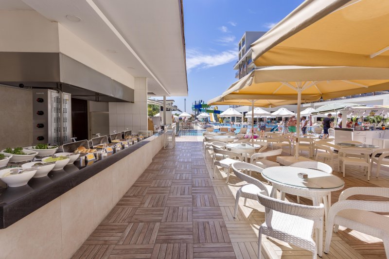 Glamour Resort & Spa Side