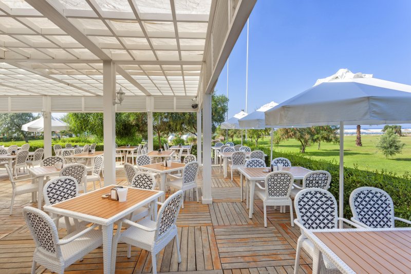 Glamour Resort & Spa Side
