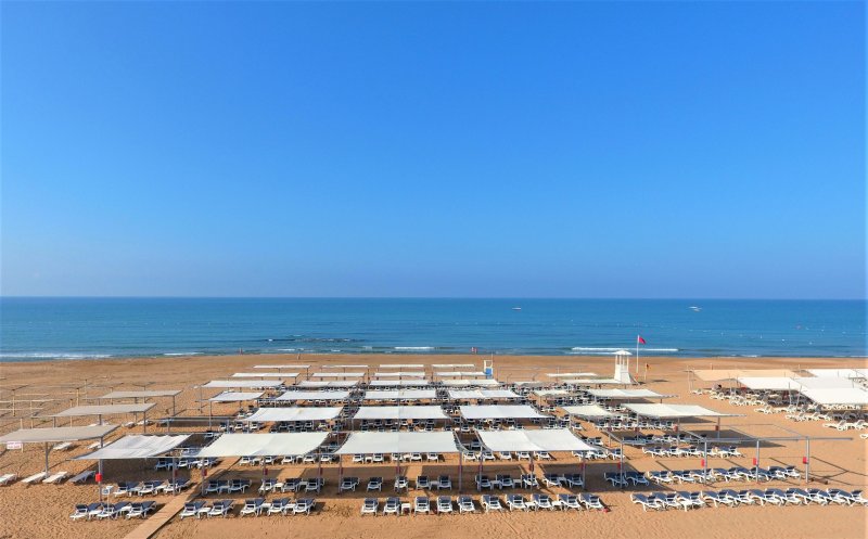 Glamour Resort & Spa Side