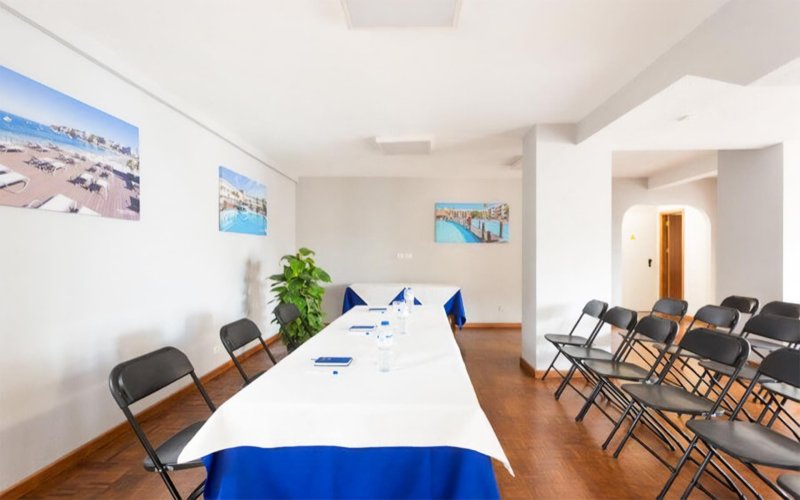 Tenerife Puerto de la Cruz utazás Globales Acuario