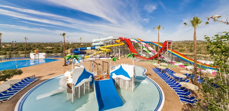 Mallorca utazás Globales Bouganvilla