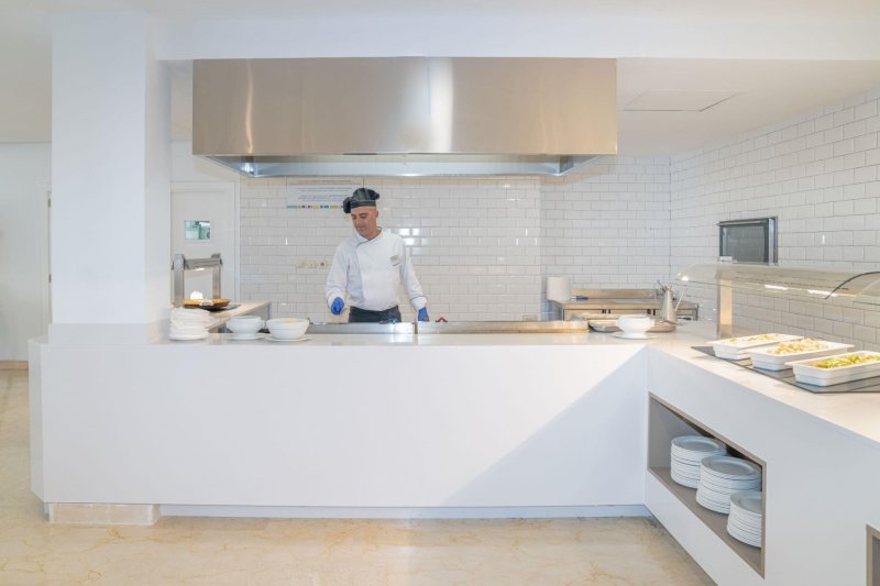 Mallorca utazás Globales Isabel