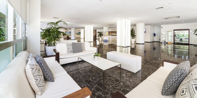 Mallorca utazás Globales Mimosa