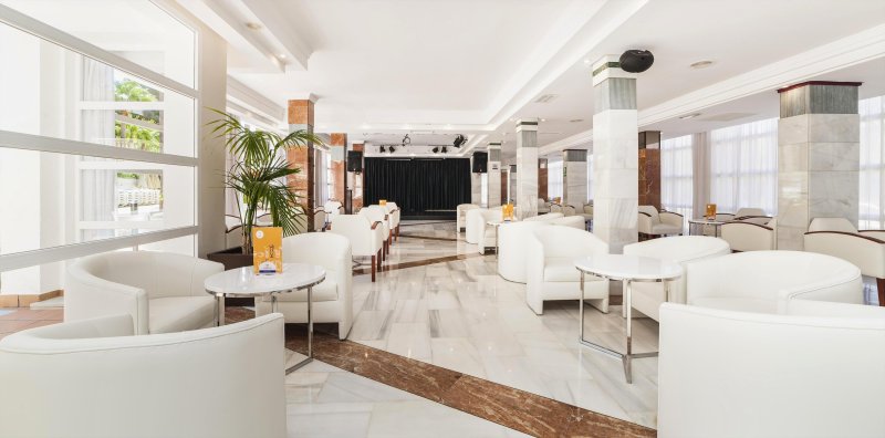 Mallorca utazás Globales Palmanova Palace 