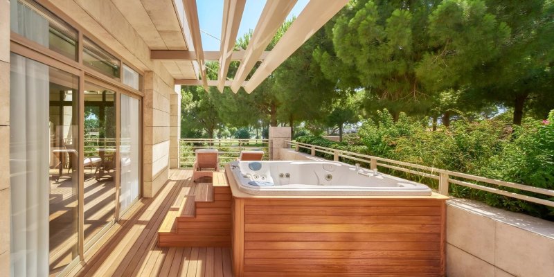 Jakuzzi a lakosztályban