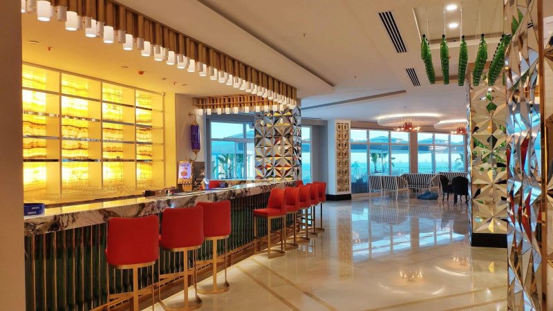 Alanya utazás Granada Luxury Beach