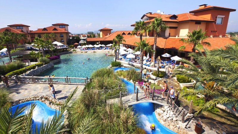 Grand Aqua Side