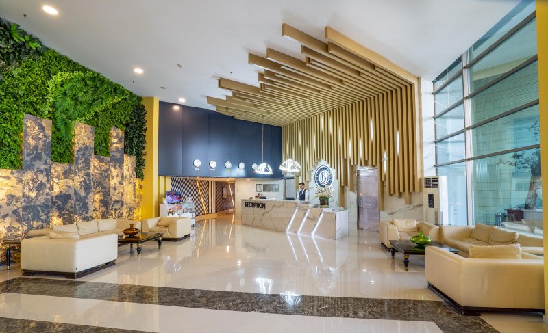 Kusadasi utazás Grand Belish