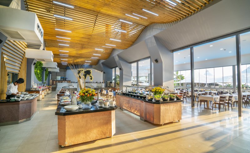 Kusadasi utazás Grand Belish