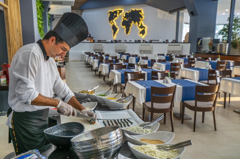 Kusadasi utazás Grand Belish