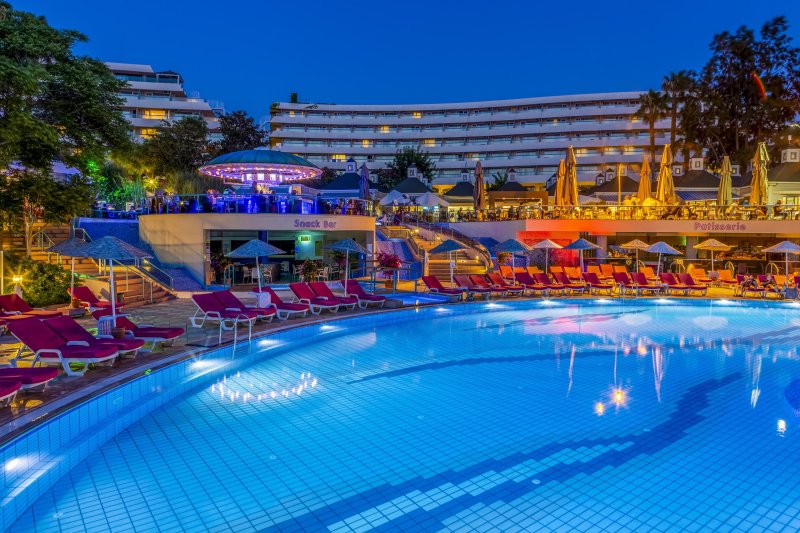 Kusadasi utazás Grand Blue Sky