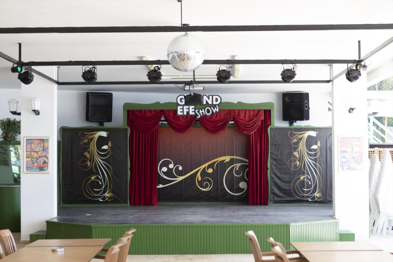 Kusadasi utazás Grand Efe