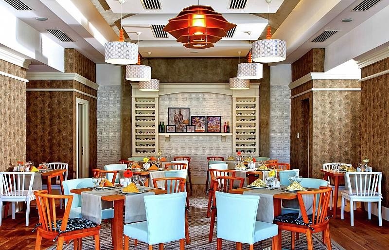 Antalya utazás Grand Park Lara