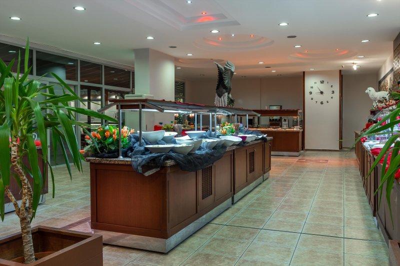 Kemer utazás Grand Viking Hotel