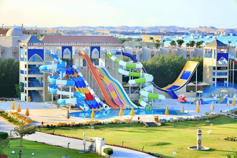 Hurghada utazás Gravity Hotel & Aqua Park (ex Samra Bay)