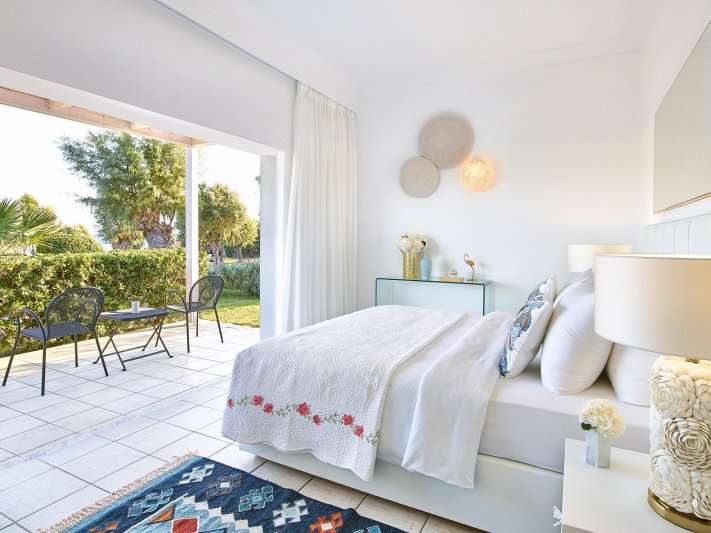 Családi bungaló medencével