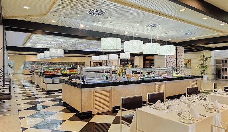 Tenerife utazás H10 Costa Adeje Palace