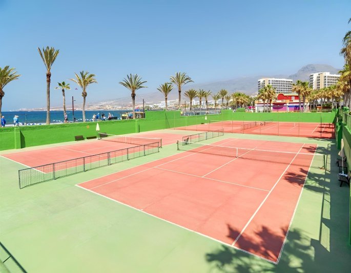 Tenerife Playa de las Americas utazás H10 Las Palmeras