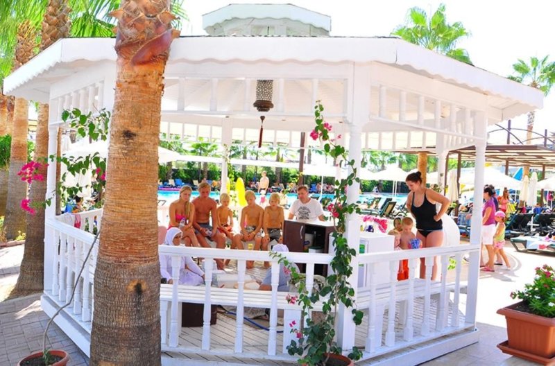 Side utazás Hane Family