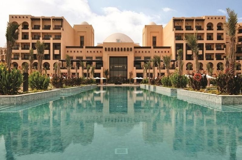 Ras Al Khaimah utazás Hilton Ras Al Khaimah Beach Resort