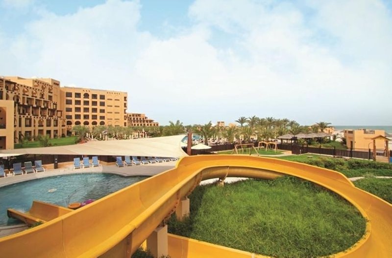 Ras Al Khaimah utazás Hilton Ras Al Khaimah Beach Resort