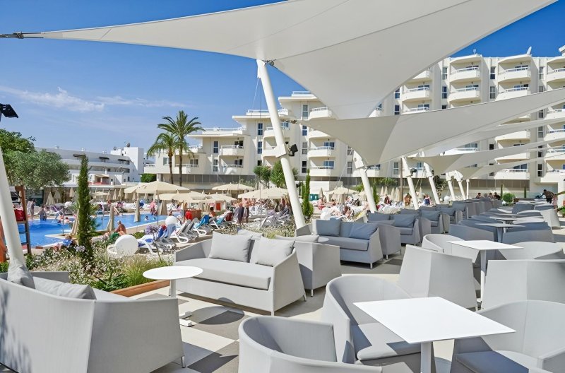 Mallorca utazás Hipotels Coma Gran