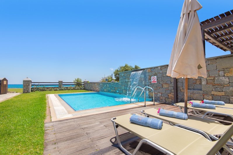 Villa Meliti - úszómedence