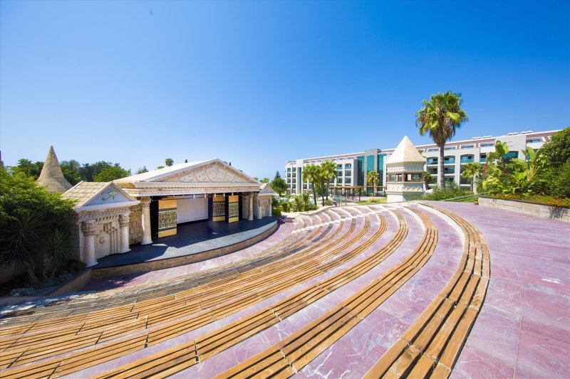 Horus Paradise Luxury Resort & Spa Side